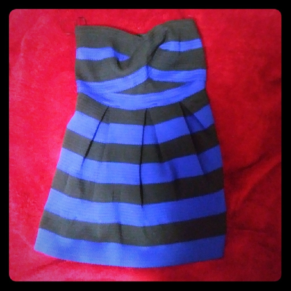 A cute blue and black dress
